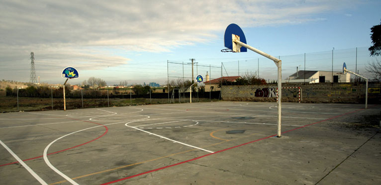 Foto de la instalación Pista Polideportiva en la Overuela